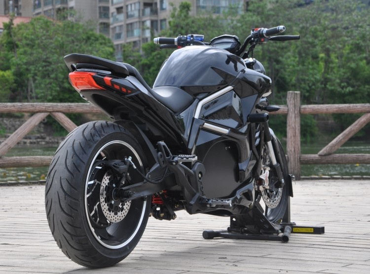 Moto sportiva elettrica fuoris - 72V 5000W Electric Motorcycle recensione e prezzo