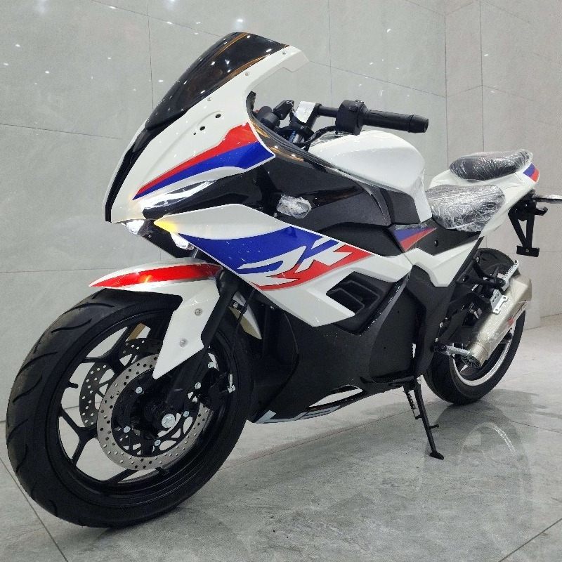 Motocicletta Elettrica Flying  - 72V 5000W Electric Motorcycle recensione e prezzo